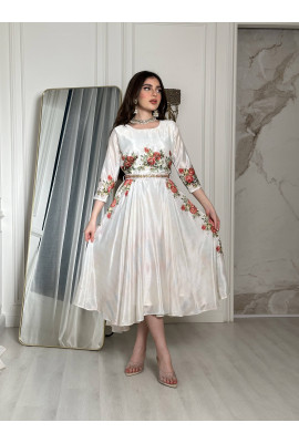 فستان ميدي ناعم ومميز