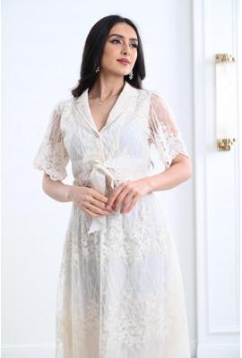 طقم نسائي من الدانتيل تنورة و بلوزة طقم نسائي من الدانتيل تنورة و بلوزة