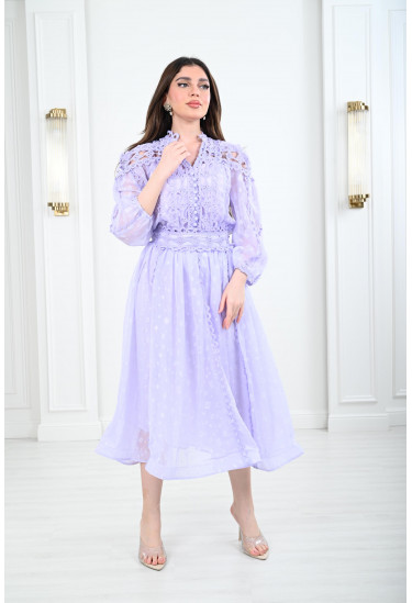 طقم نسائي بلوزة و تنورة