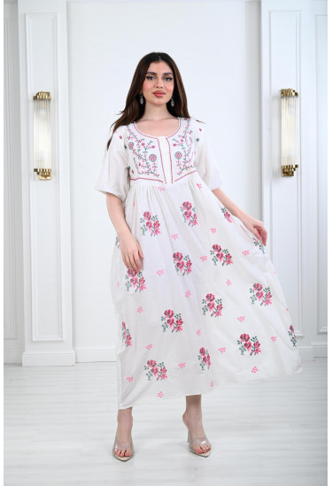 جلابية ماكسي مطرزة