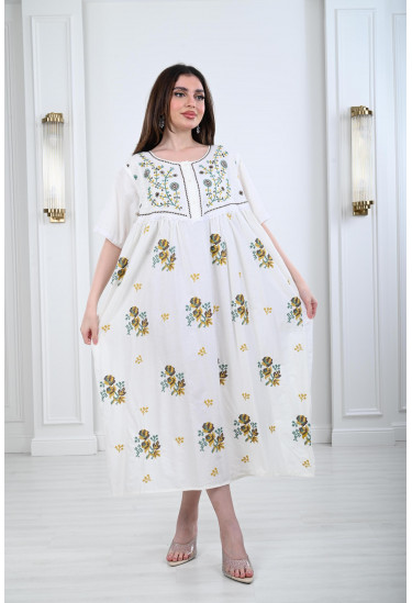 جلابية ماكسي مطرزة