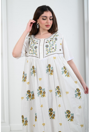 جلابية ماكسي مطرزة