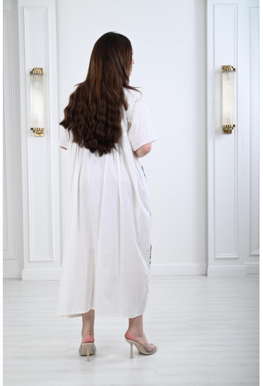 جلابية ماكسي مطرزة