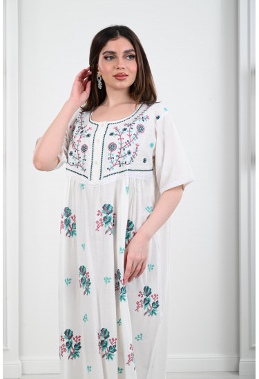 جلابية ماكسي مطرزة