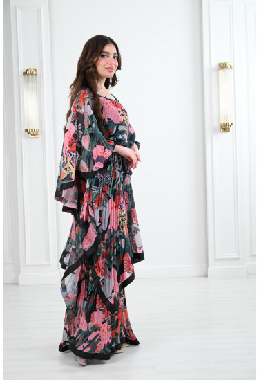 فستان نسائي طويل بقصات مختلفة 