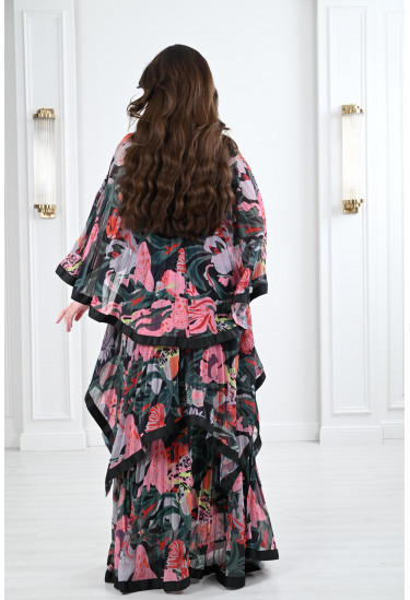 فستان نسائي طويل بقصات مختلفة 