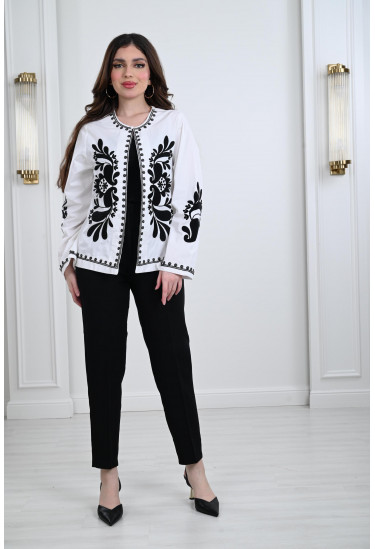 جاكيت منقوش بقصة أنيقة