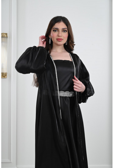 جلابية أورجانزا أنيقة مع فستان ستان