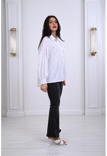 بلوزة نسائي كلاسيكي مطرز بلوزة نسائي كلاسيكي مطرز