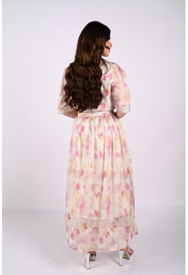 طقم طويل بأزرار 