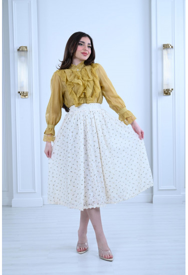 طقم ميدي مُزين بدانتيل