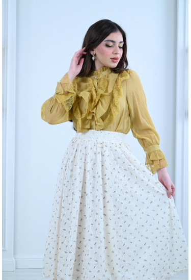 طقم ميدي مُزين بدانتيل