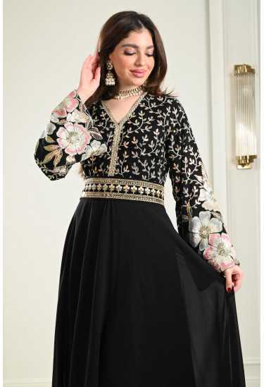 جلابية فاخرة مطرزة