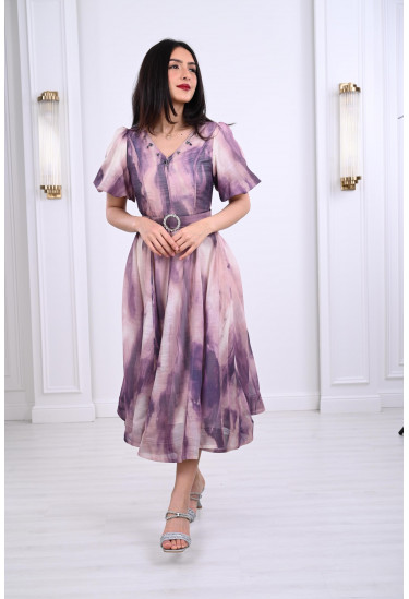 فستان ميدي منفوش بنمط كتل الألوان