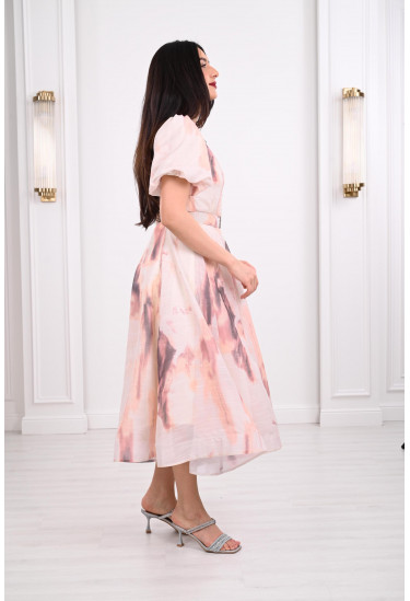 فستان ميدي منفوش بنمط كتل الألوان