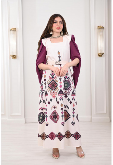 فستان طويل بأكمام مميزة فستان طويل بأكمام مميزة