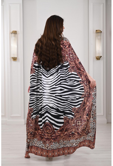 فستان طويل بكب منقوش