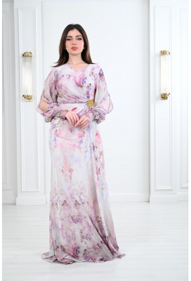 فستان طويل بكسرات درابية جانبية فستان طويل بكسرات درابية جانبية