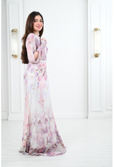 فستان طويل بكسرات درابية جانبية فستان طويل بكسرات درابية جانبية