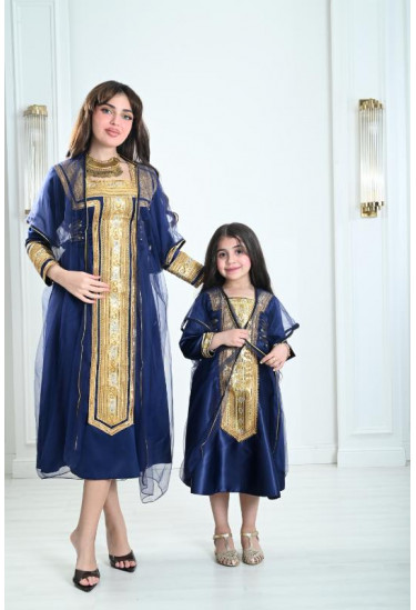 فستان جميل نسائي يوم التأسيس
