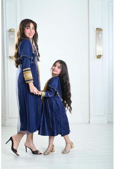 فستان جميل نسائي يوم التأسيس