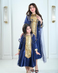 فستان جميل نسائي يوم التأسيس