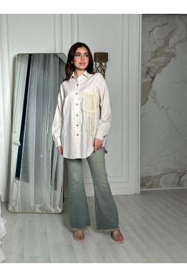 بلوزة كلاسيكية أنيقة 