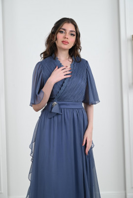 فستان سهرة نسائي بسيط 