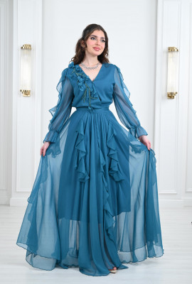 فستان للمناسبات مزين بطيات نسيج