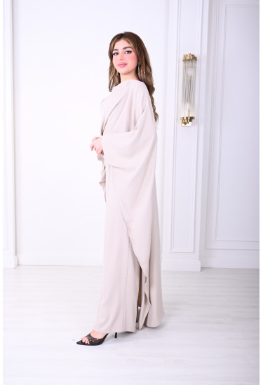 طقم فاخر بتصميم عصري راقي