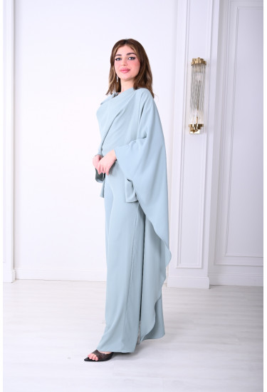 طقم فاخر بتصميم عصري راقي