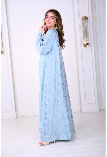 جلابية فاخرة مع تطريز ذهبي يعزز الأناقة جلابية فاخرة مع تطريز ذهبي يعزز الأناقة