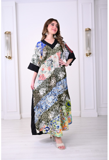 جلابية فاخرة مزخرفة بألوان انيقة