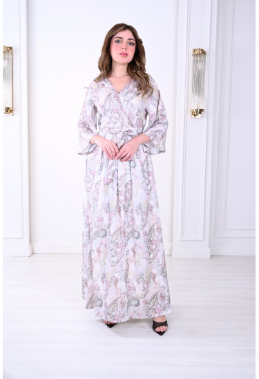 فستان فخم بتصميم أنيق وتطريز زهور ناعم