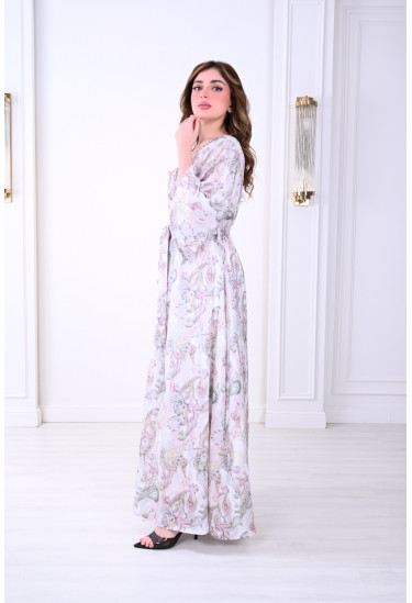 فستان فخم بتصميم أنيق وتطريز زهور ناعم