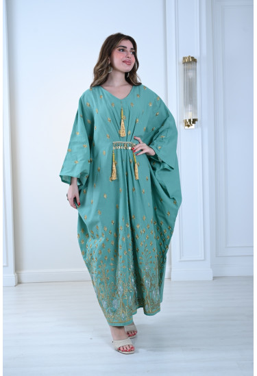  جلابية فخمة بتطريز ذهبي أنيق