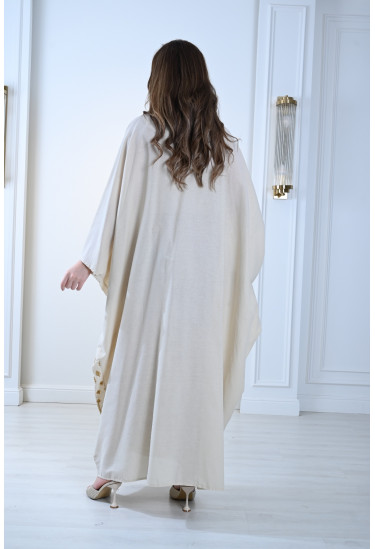  جلابية فخمة بتطريز ذهبي أنيق