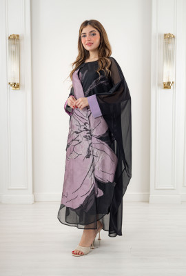 فستان فاخر بتصميم طبعات زهرية وأكمام واسعة فستان فاخر بتصميم طبعات زهرية وأكمام واسعة