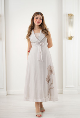 فستان فاخر تصميم عصري أنيق يناسب جميع المناسبات