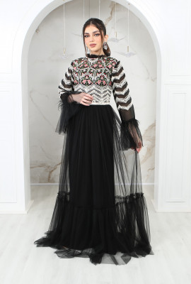 فستان راقي من خامة التل 