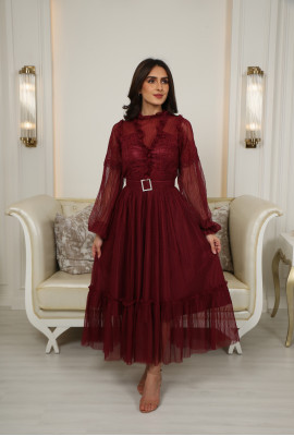 فستان قصير جميل من الحضارة الفكتوريه