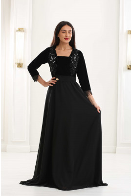 فستان سهرة بصدر مطرز